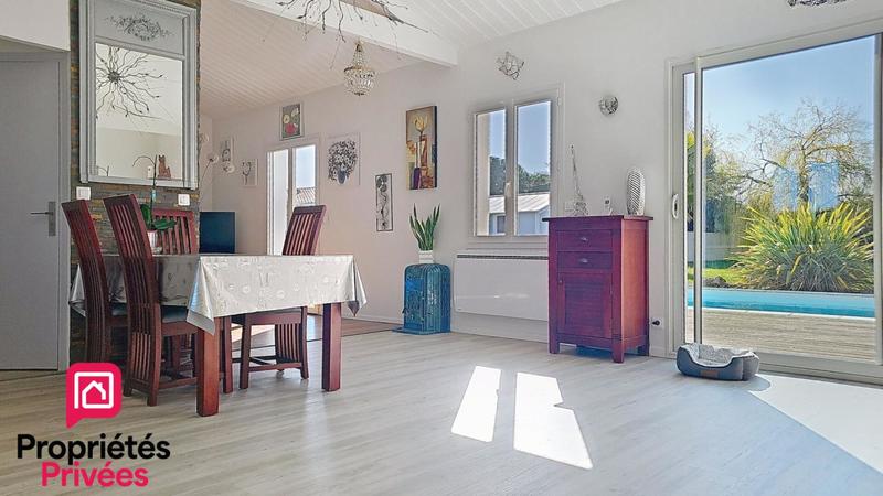 Maison - 440 m² - 5 pièces