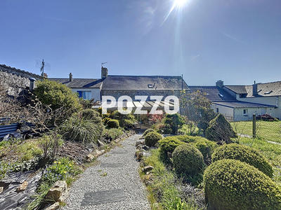 Maison - 92 m² - 4 pièces