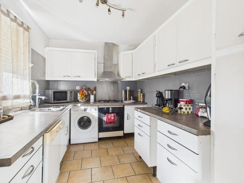 Maison traditionnelle - 120 m² - 6 pièces