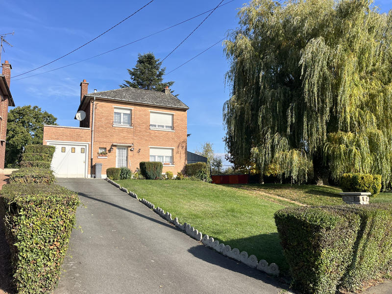 Maison - 96 m² - 5 pièces