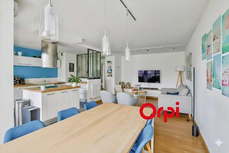 Appartement - 82 m² - 4 pièces