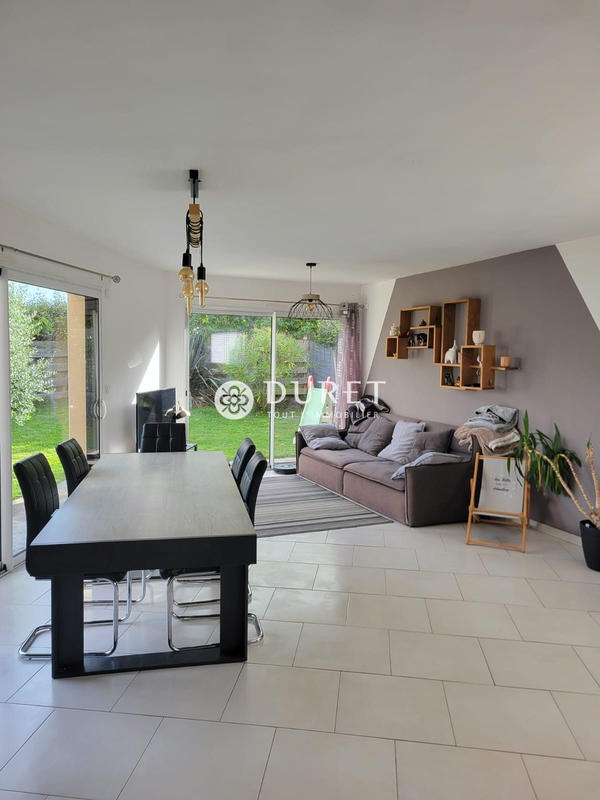 Maison - 144 m² - 7 pièces