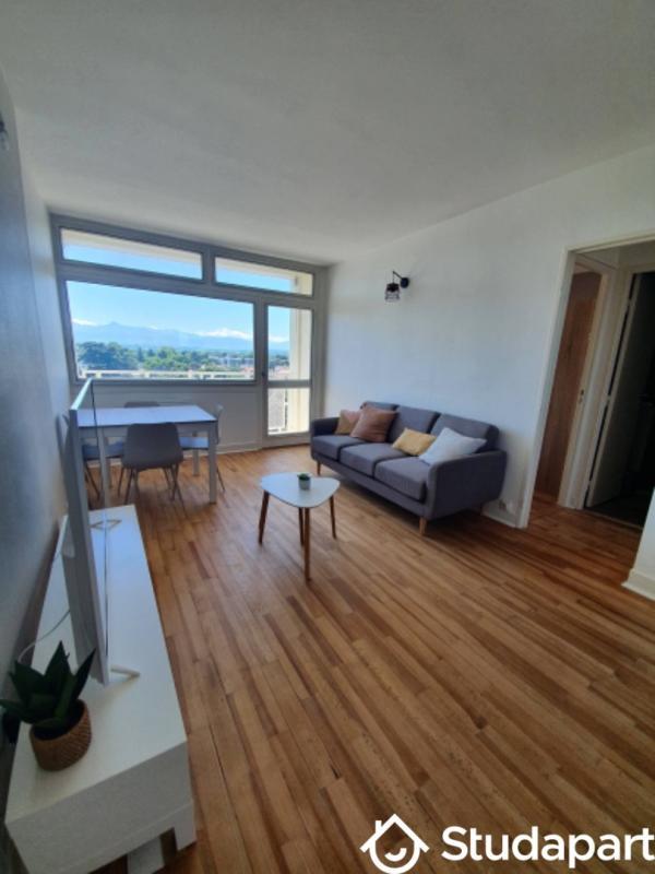 Chambre - 15 m² - 1 pièce