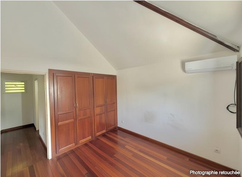 Maison - 111 m² - 5 pièces