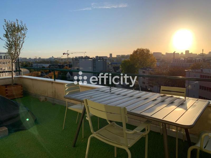 Appartement - 100 m² - 4 pièces