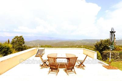 Villa - 114 m² - 5 pièces