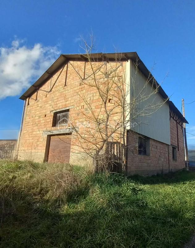 Maison - 92 m² - 1 pièce