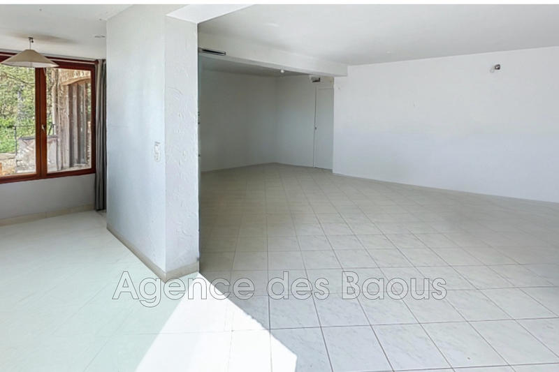 Maison - 191 m² - 6 pièces