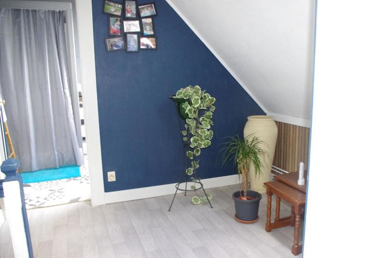 Maison - 239 m² - 8 pièces