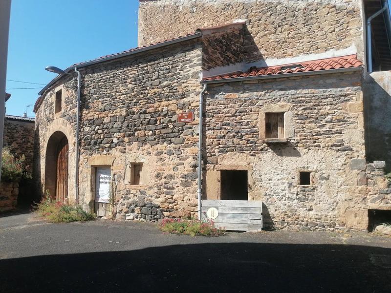 Maison - 98 m² - 5 pièces