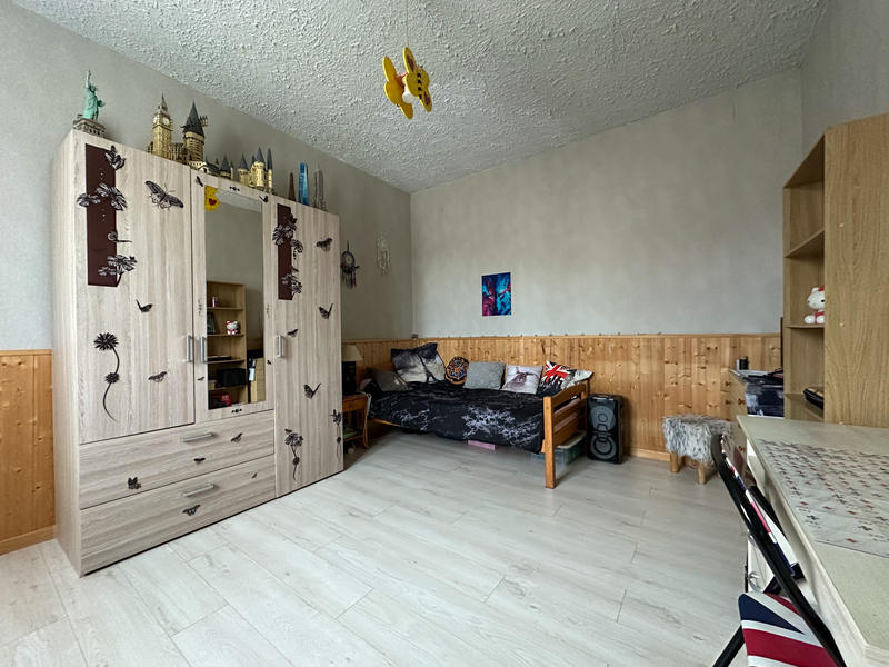 Maison - 96 m² - 4 pièces