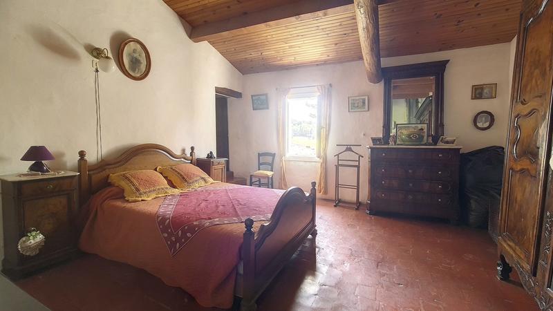 Mas - 116 m² - 5 pièces