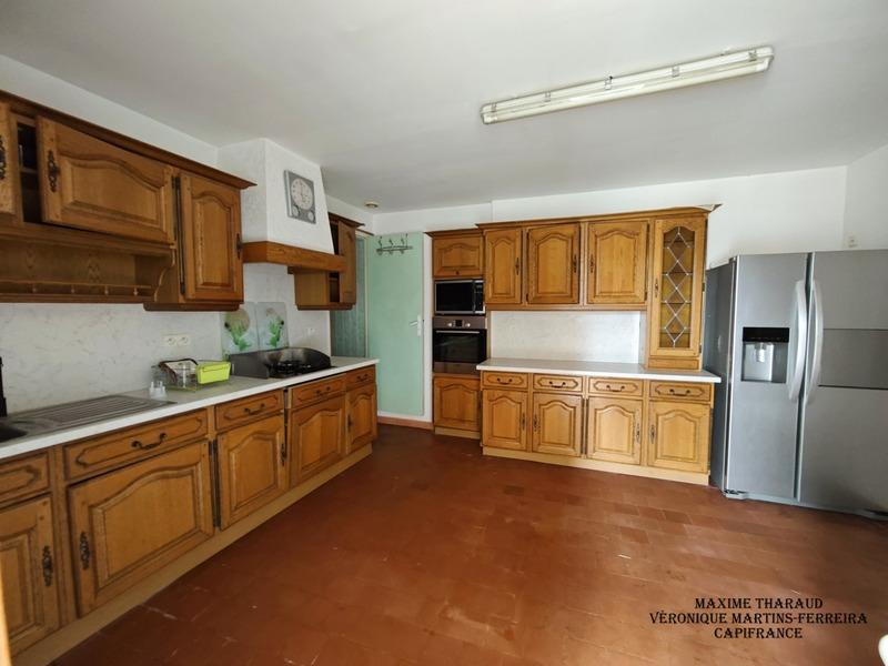 Bureau - 152 m² - 6 pièces