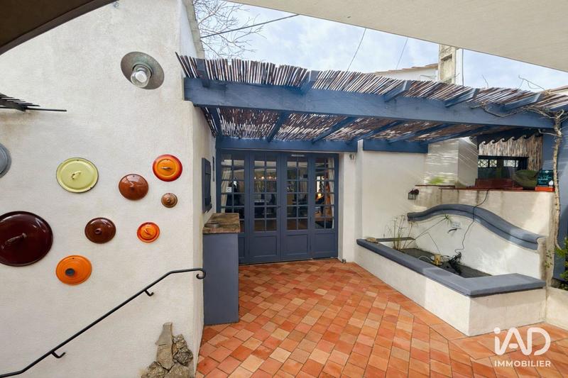 Local commercial - 223 m²