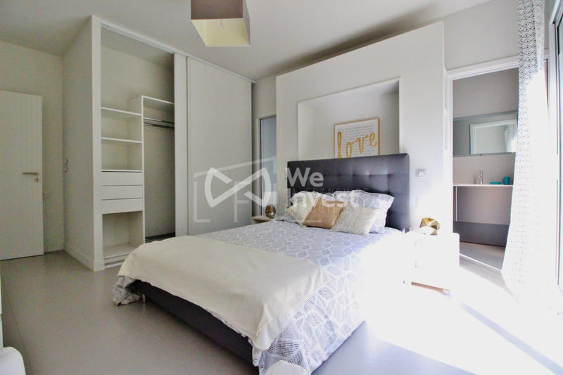 Appartement - 103 m² - 4 pièces