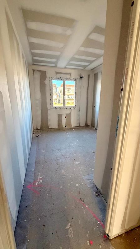 Maison - 86 m² - 4 pièces