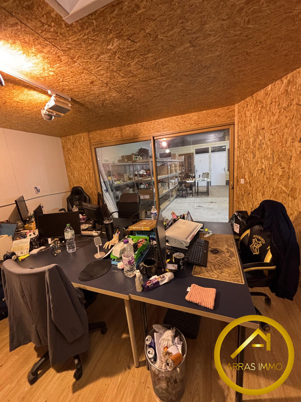 Local commercial - 200 m²