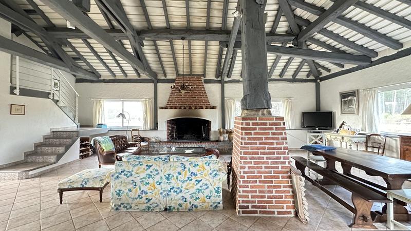 Propriété - 200 m² - 7 pièces