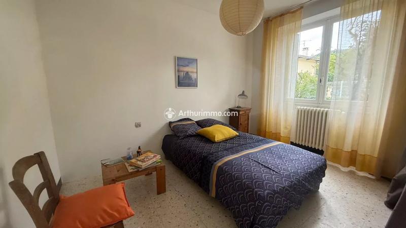 Maison - 98 m² - 5 pièces