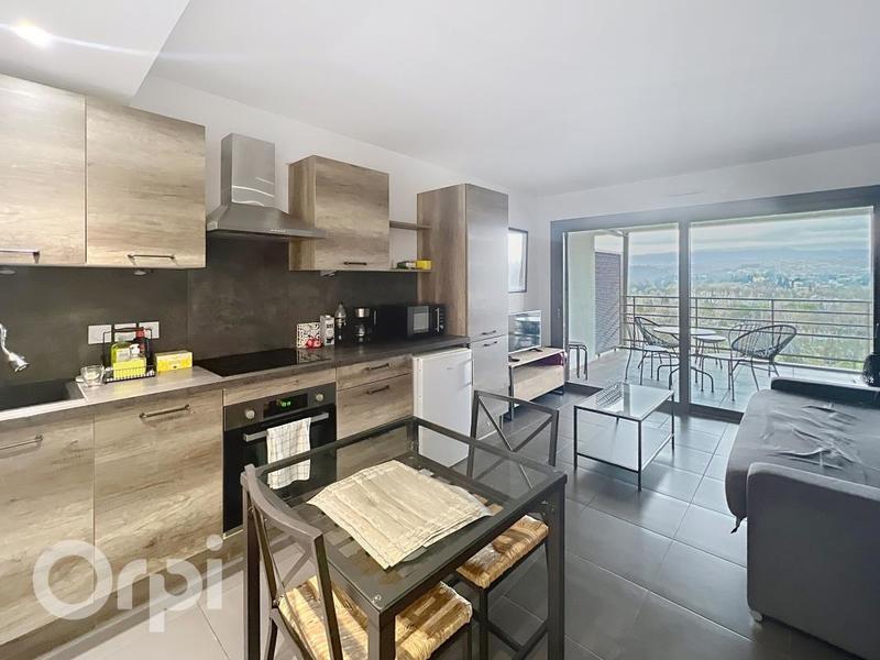 Studio - 27 m² - 1 pièce