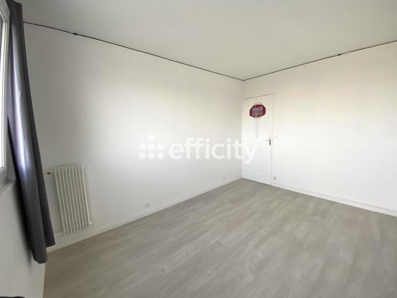Appartement - 110 m² - 6 pièces