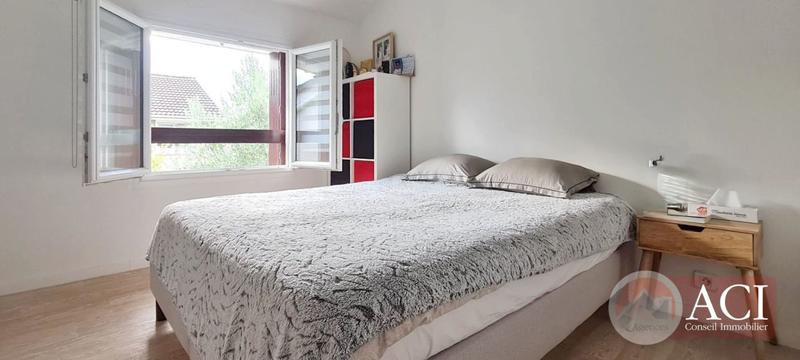 Maison - 88 m² - 4 pièces