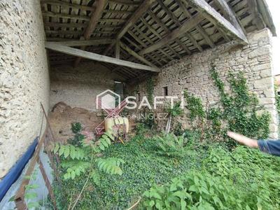 Maison - 80 m² - 4 pièces