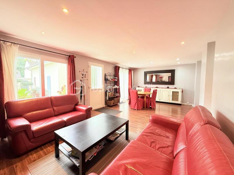 Maison - 108 m² - 6 pièces