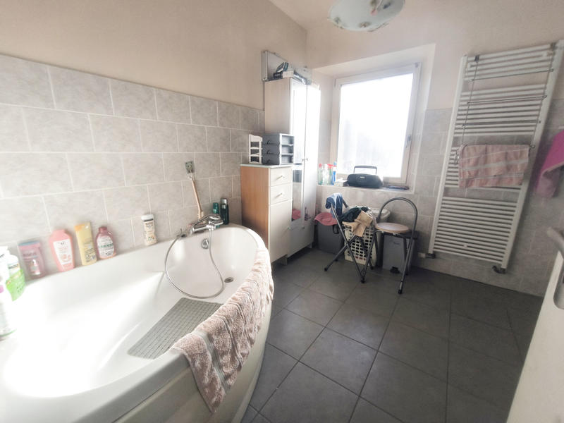 Maison - 190 m² - 7 pièces