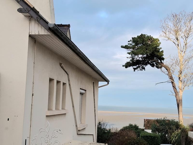 Maison - 181 m² - 7 pièces