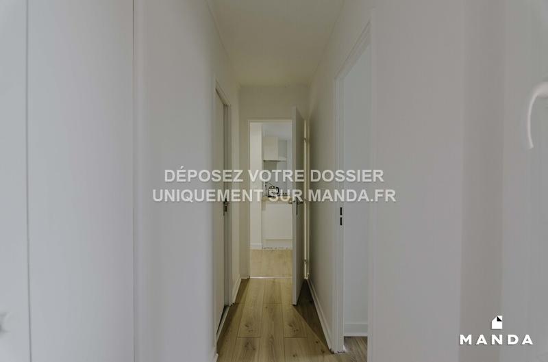 Chambre - 11 m² - 4 pièces
