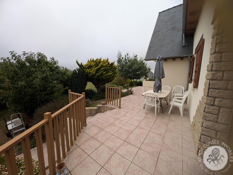 Maison - 179 m² - 6 pièces