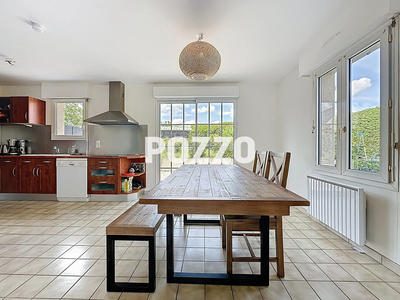 Maison - 107 m² - 5 pièces