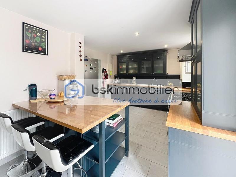 Propriété - 134 m² - 7 pièces