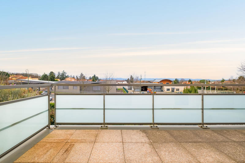 Appartement - 86 m² - 4 pièces