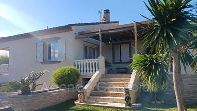 Villa - 120 m² - 4 pièces