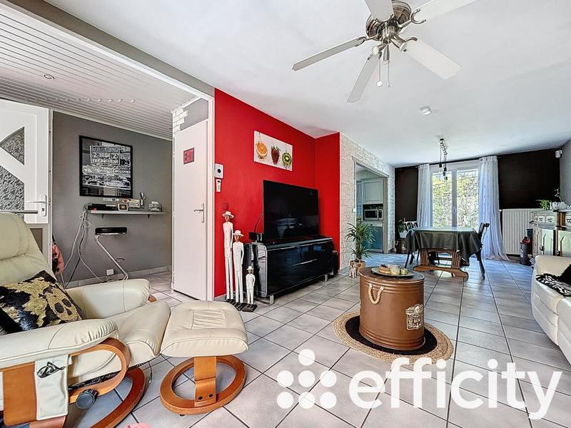 Maison - 110 m² - 4 pièces