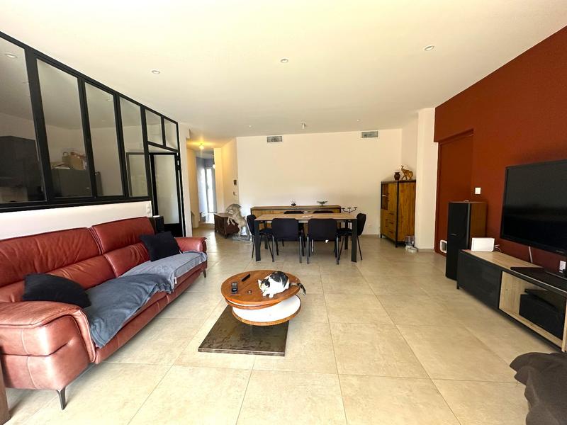 Maison - 146 m² - 5 pièces