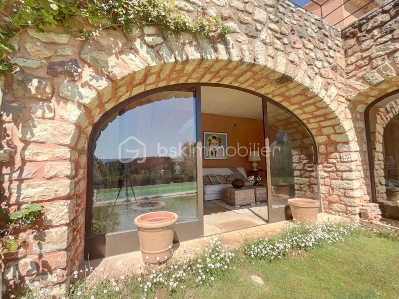 Maison d'architecte - 255 m² - 6 pièces