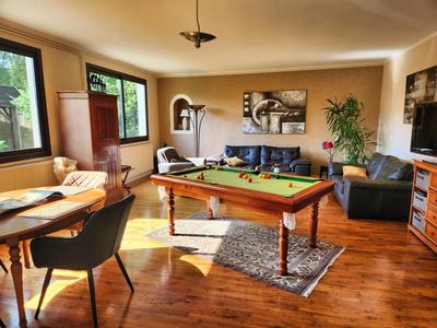 Maison - 197 m² - 6 pièces