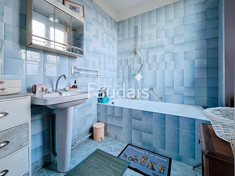 Maison - 80 m² - 4 pièces