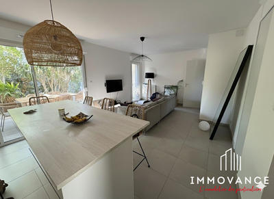 Maison contemporaine - 65 m² - 3 pièces