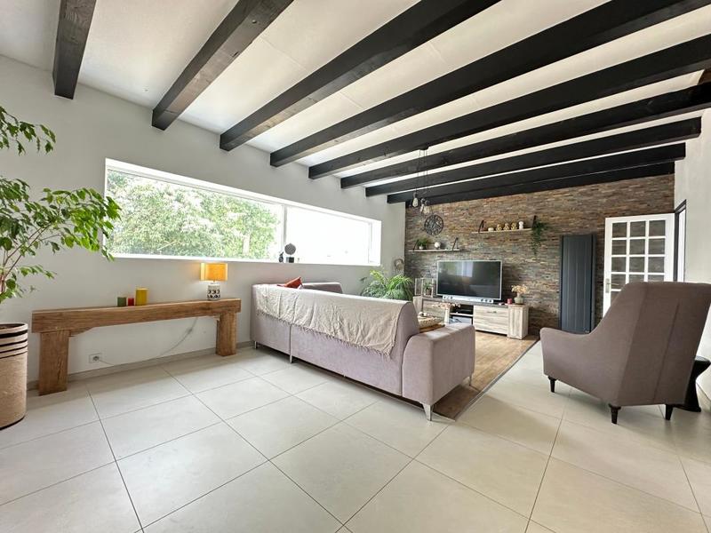 Maison - 170 m² - 6 pièces