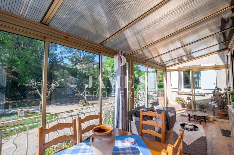 Maison - 130 m² - 4 pièces