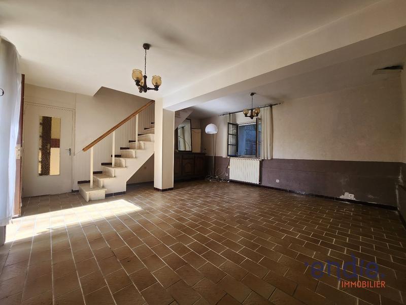 Maison - 186 m² - 8 pièces