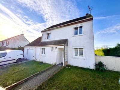 Maison - 115 m² - 4 pièces