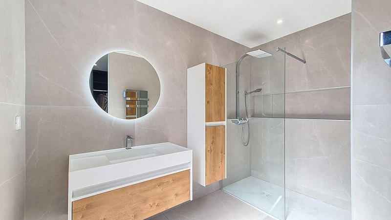 Villa - 190 m² - 5 pièces