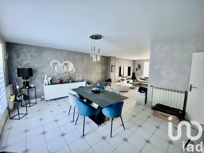 Maison - 152 m² - 6 pièces