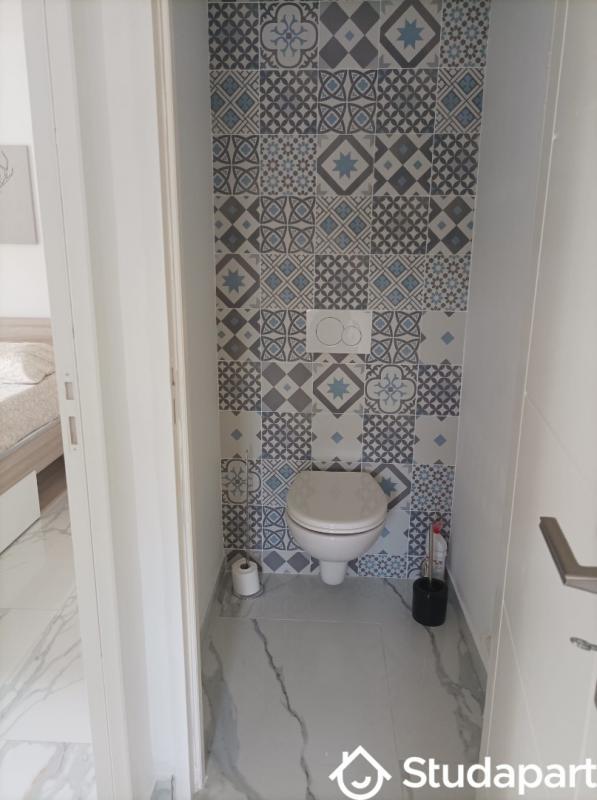 Chambre - 13 m² - 1 pièce