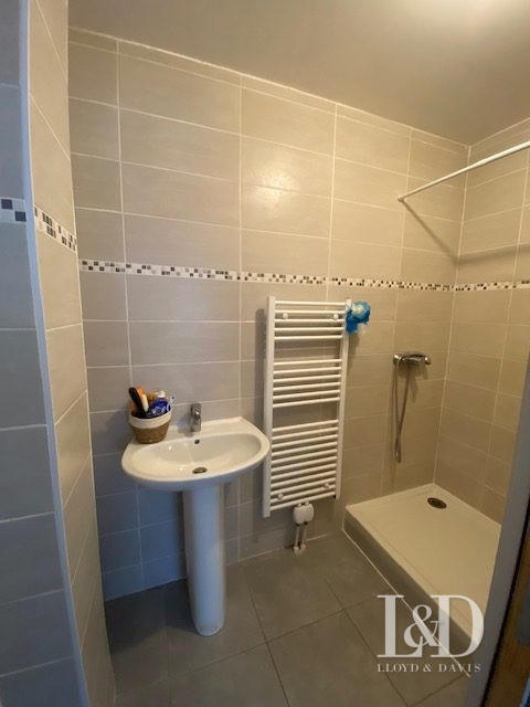 Maison traditionnelle - 132 m² - 7 pièces